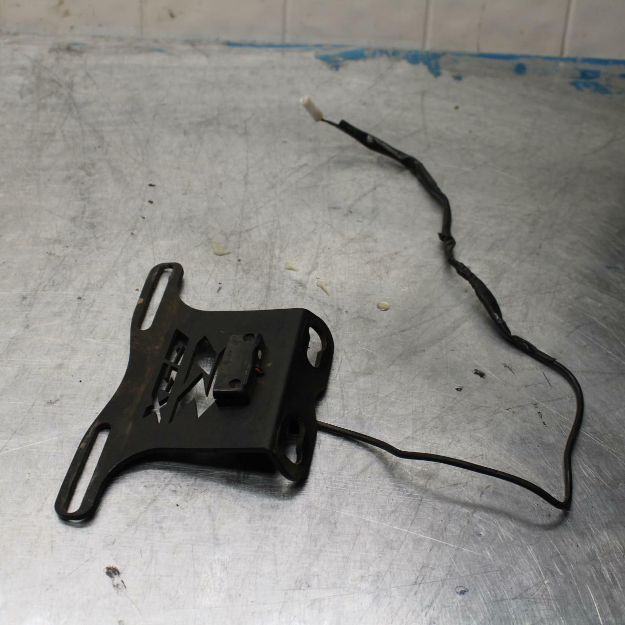 11-17 SUZUKI GSXR600 FENDER ELIMINATOR LICENSE PLATE BRACKET BB417