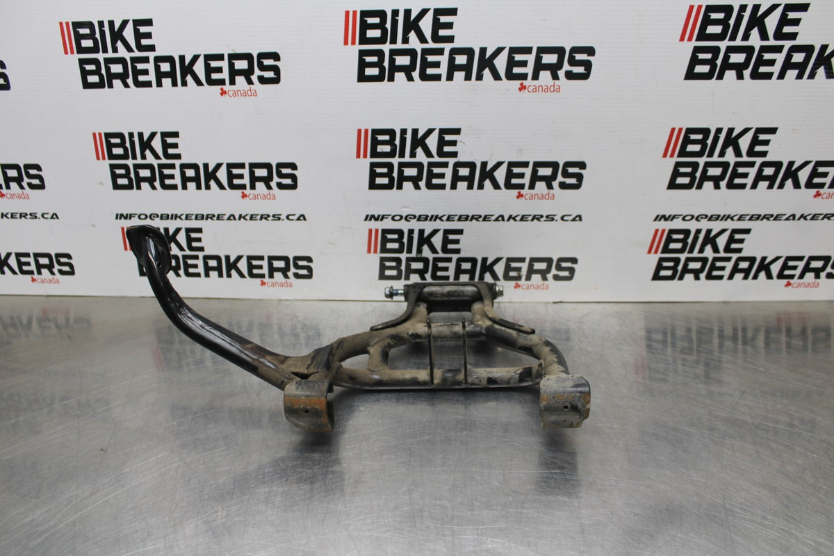 15 SUZUKI GW250F CENTER MAIN STAND BB789
