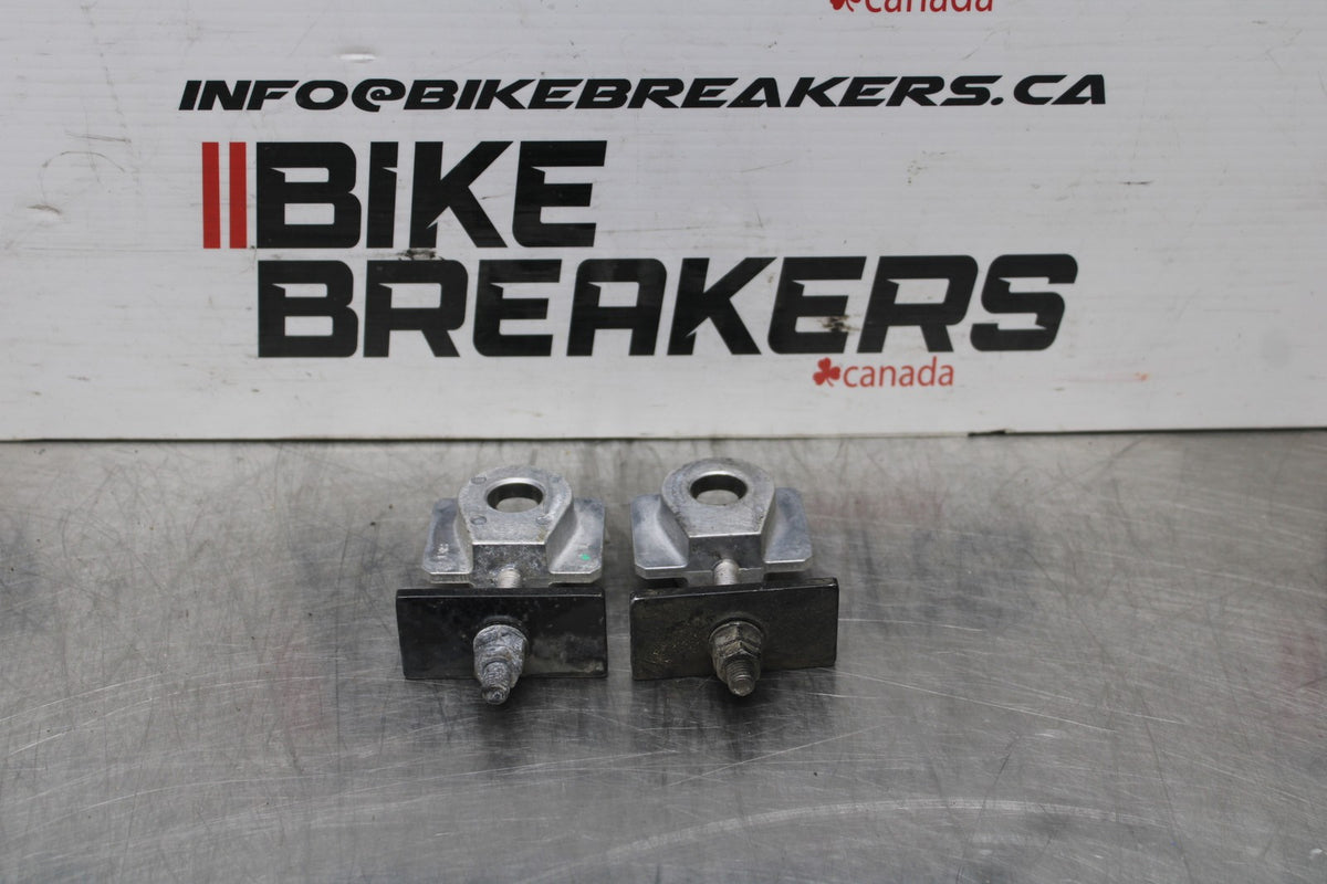 18-23 KAWASAKI NINJA 400 EX400 ABS CHAIN TENSIONER ADJUSTMENT BRACKETS BB795