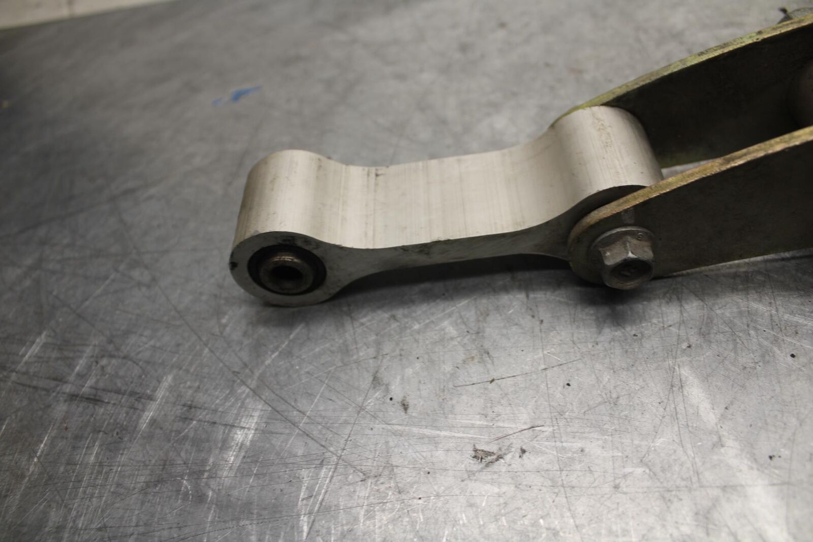 1992 Honda CBR600F2 DOGBONE SHOCK LINKAGE LINK 52460-KV3-830 52470-MV9-000 BB40