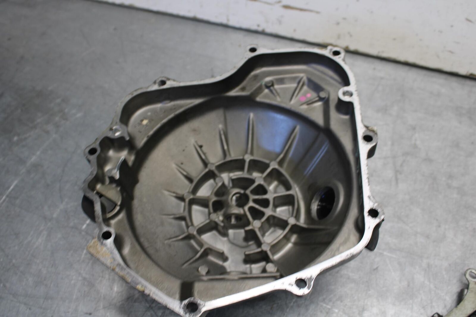 15-16 KAWASAKI EX300 CLUTCH SIDE ENGINE MOTOR COVER BB635