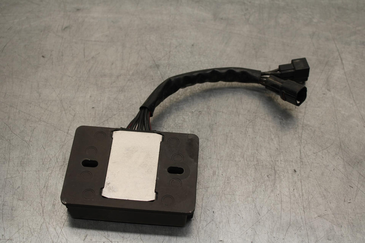2008 Suzuki GSXR600 RECTIFIER VOLTAGE REGULATOR 32800-18H00 32831-37H00 BB593