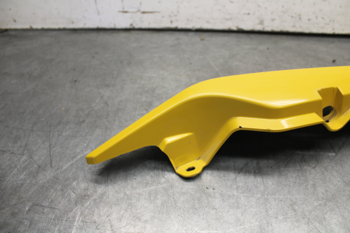 09-15 YAMAHA FZ6R RIGHT REAR BACK TAIL FAIRING COWL SHROUD  BB686