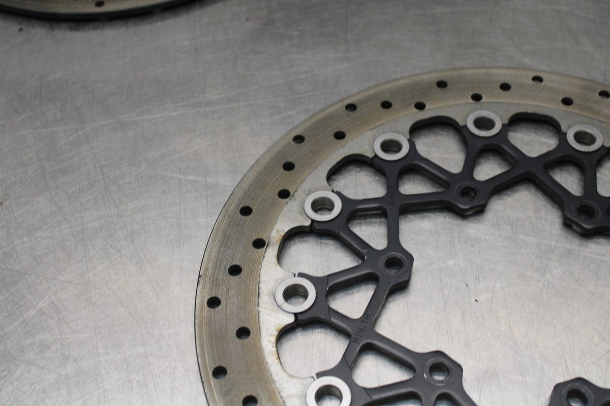 11-25 SUZUKI GSXR 600  FRONT LEFT RIGHT BRAKE ROTORS DISCS BB830