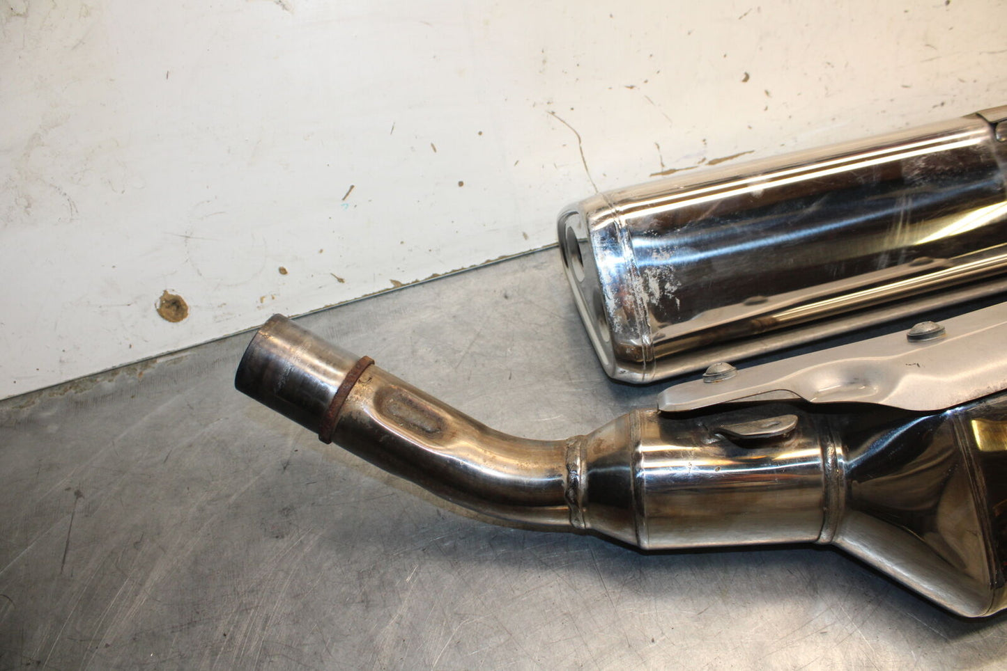 04-12 HONDA ST1300A MUFFLER EXHAUST SILENCER PIPE BB669