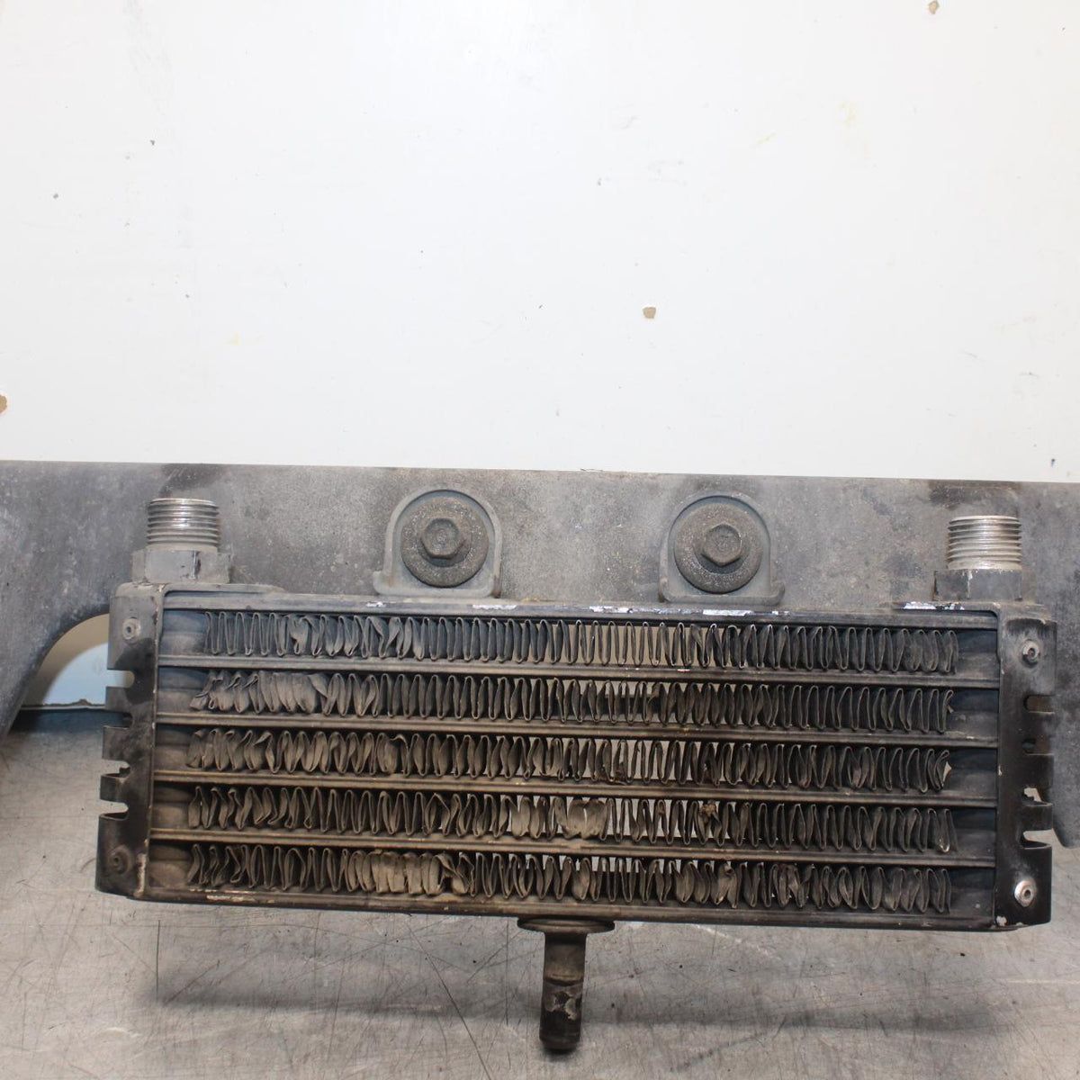 1988 Yamaha FZ600 ENGINE MOTOR OIL COOLER  BB601