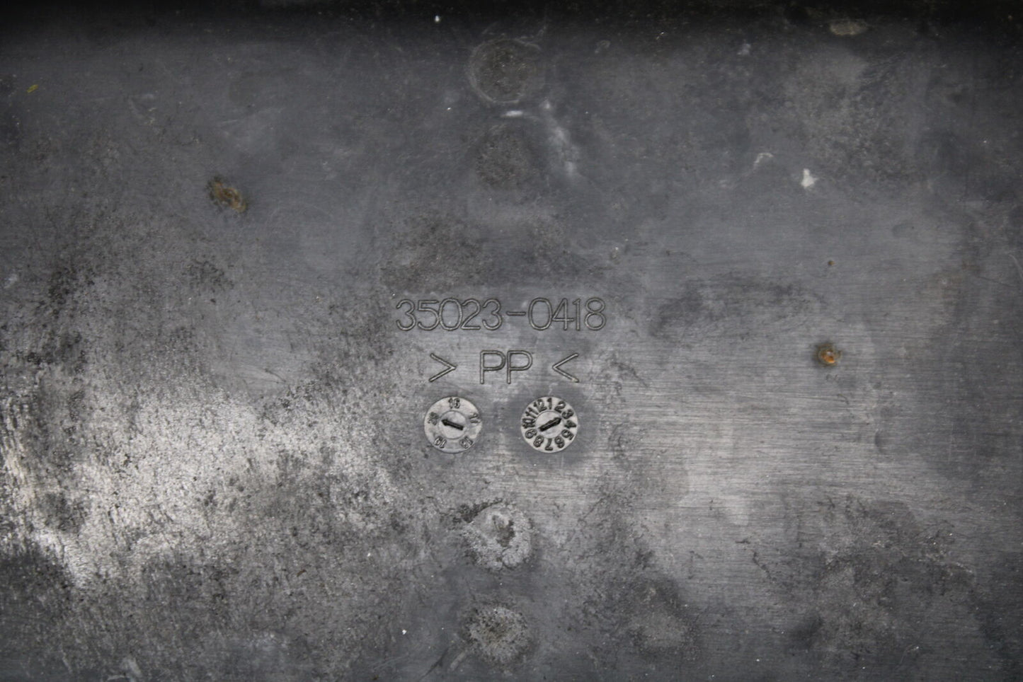 18-24 KAWASAKI NINJA 650 REAR BACK TAIL UNDERTAIL BATTERY TRAY PLASTIC BB725