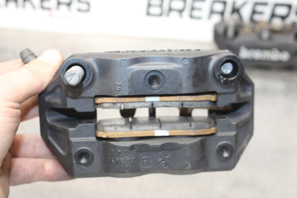 20-23 BMW F900R RIGHT LEFT FRONT BRAKE CALIPER SET PAIR CALIPERS BB923