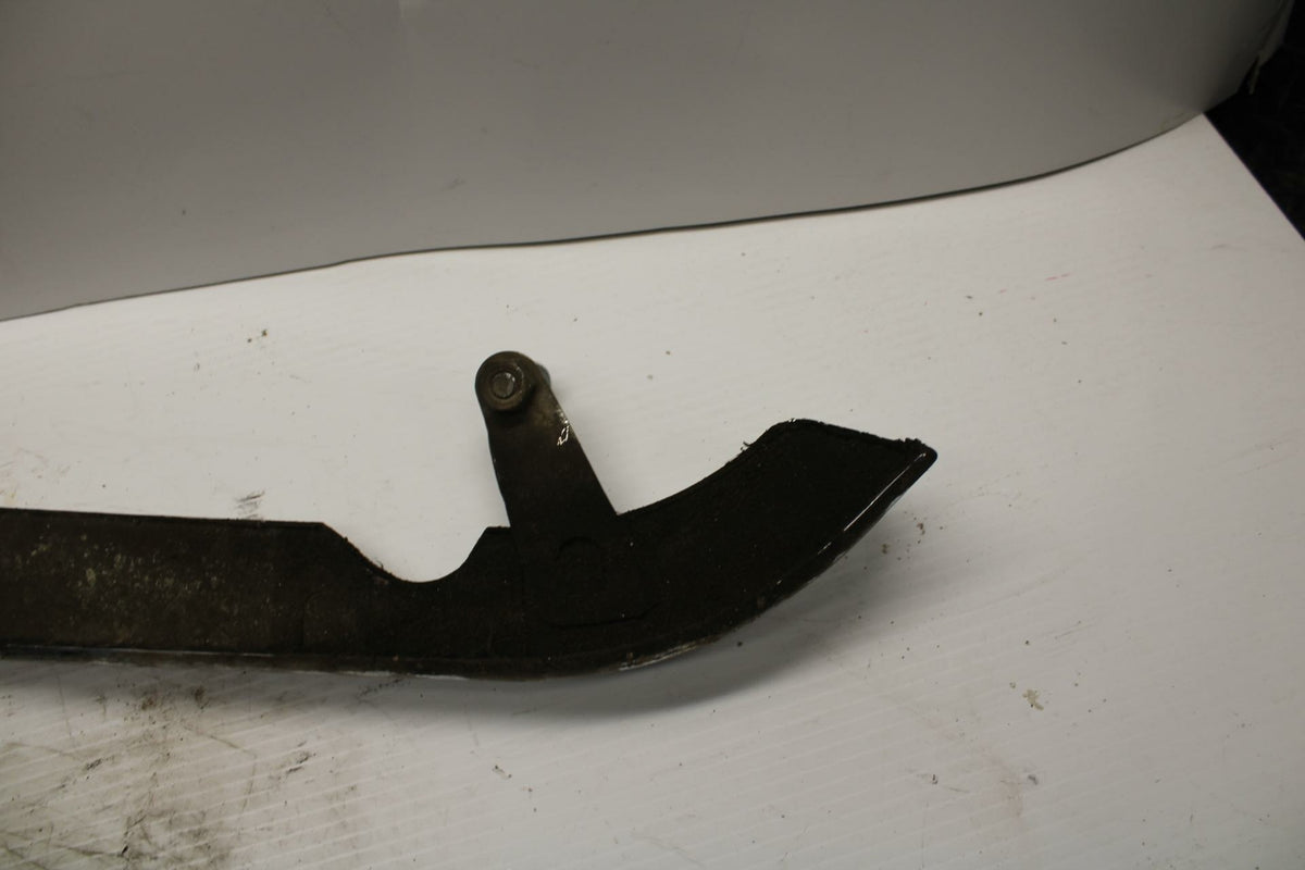 84-85 HONDA V30 MAGNA MAIN DRIVE CHAIN GUARD BB251
