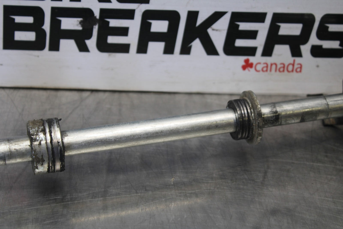 23-26 KAWASAKI NINJA ZX4RR REAR AXLE BACK WHEEL RIM PIVOT BOLT AXEL BB898