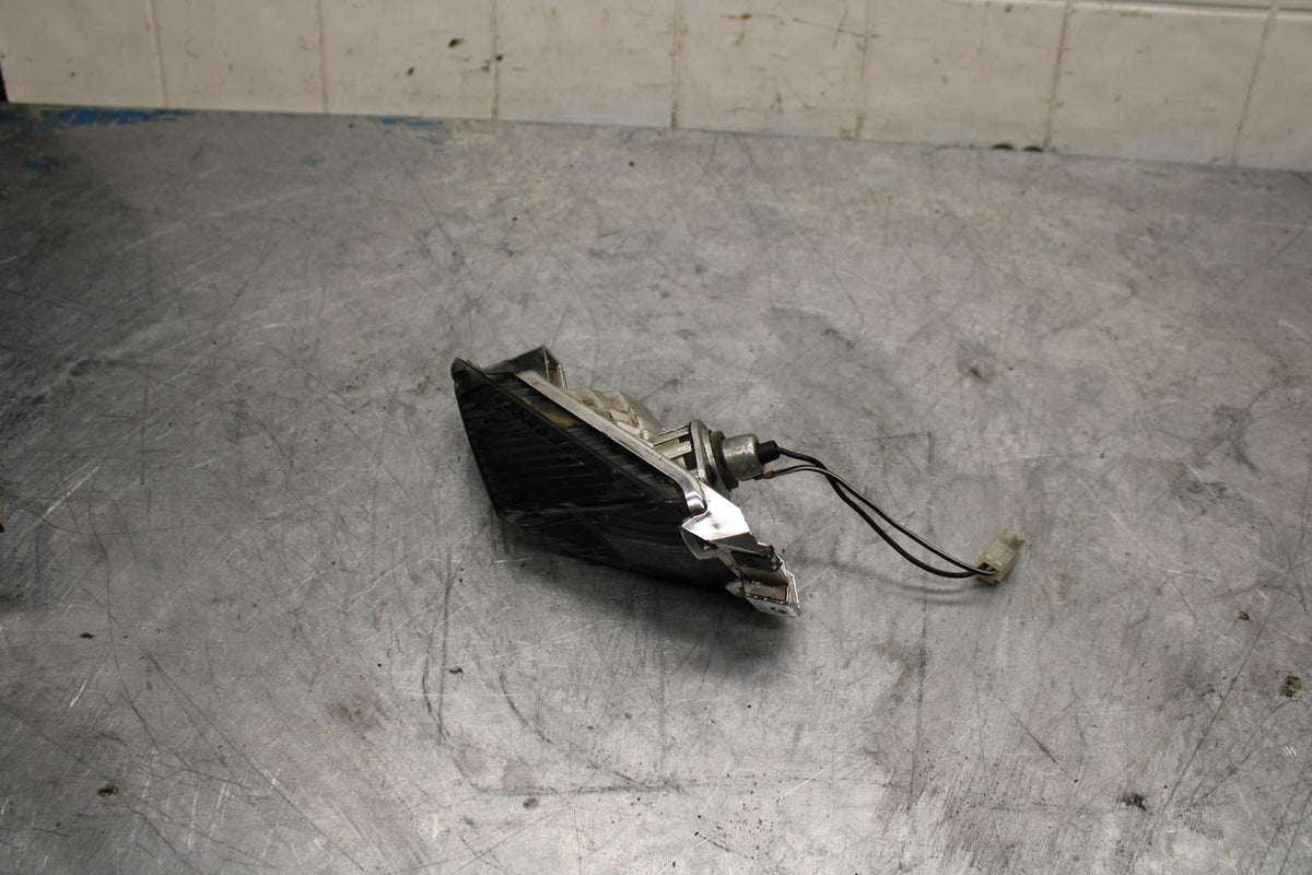 09-16 SUZUKI GSXR1000 RIGHT REAR BACK TURN SIGNAL LIGHT INDICATOR BB439
