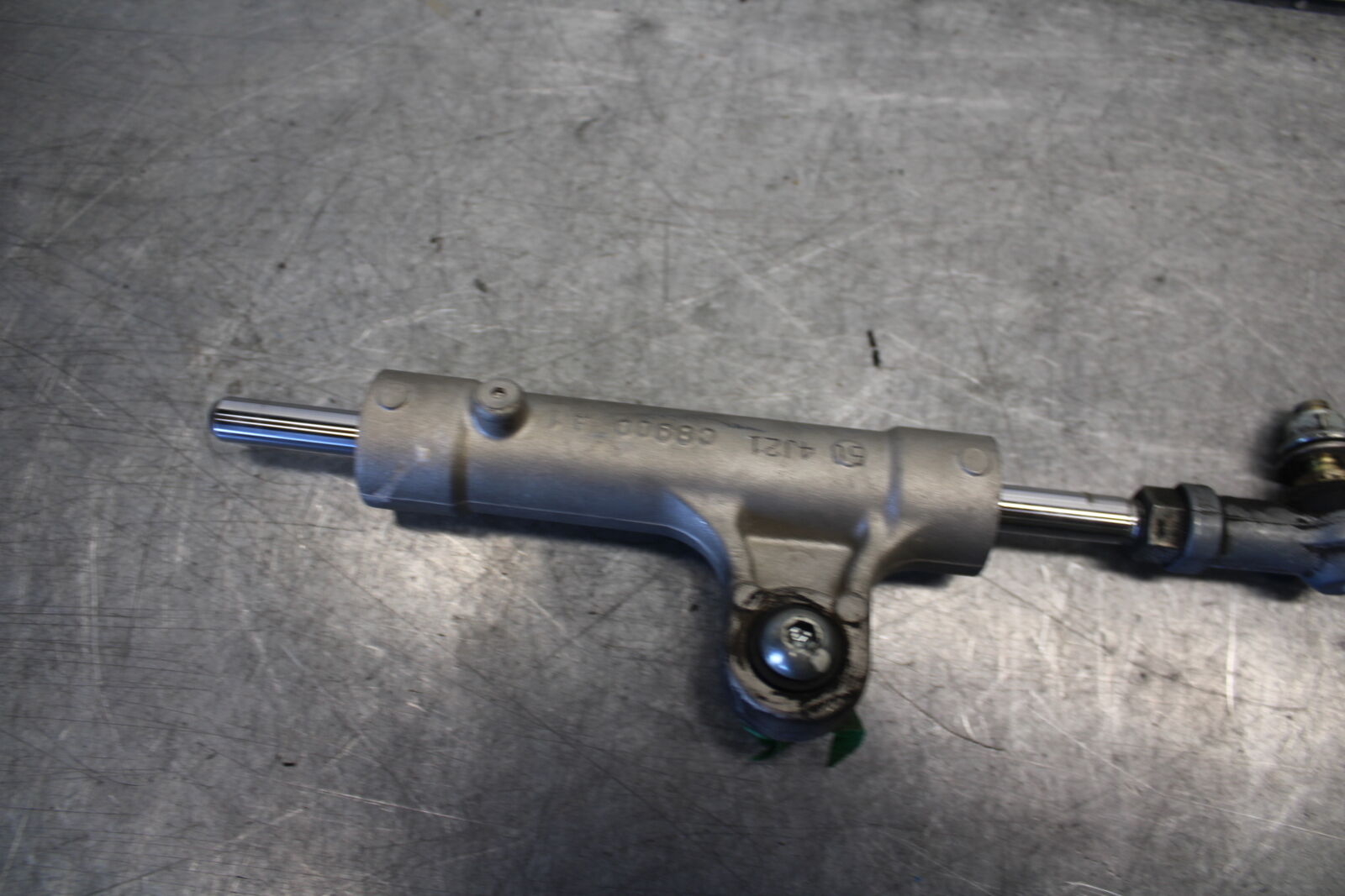 04 SUZUKI GSXR600 STEERING DAMPER STABILIZER 51750-40F50 BB676