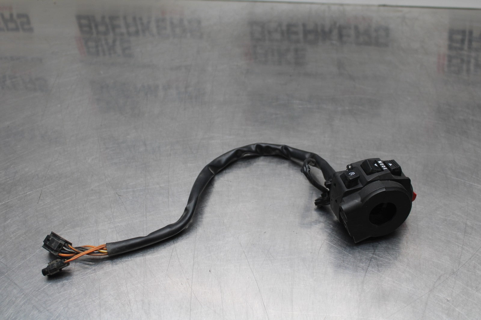 08-10 SUZUKI GSXR 600 RIGHT CLIP ON HANDLE KILL OFF START SWITCH SWITCHES BB202