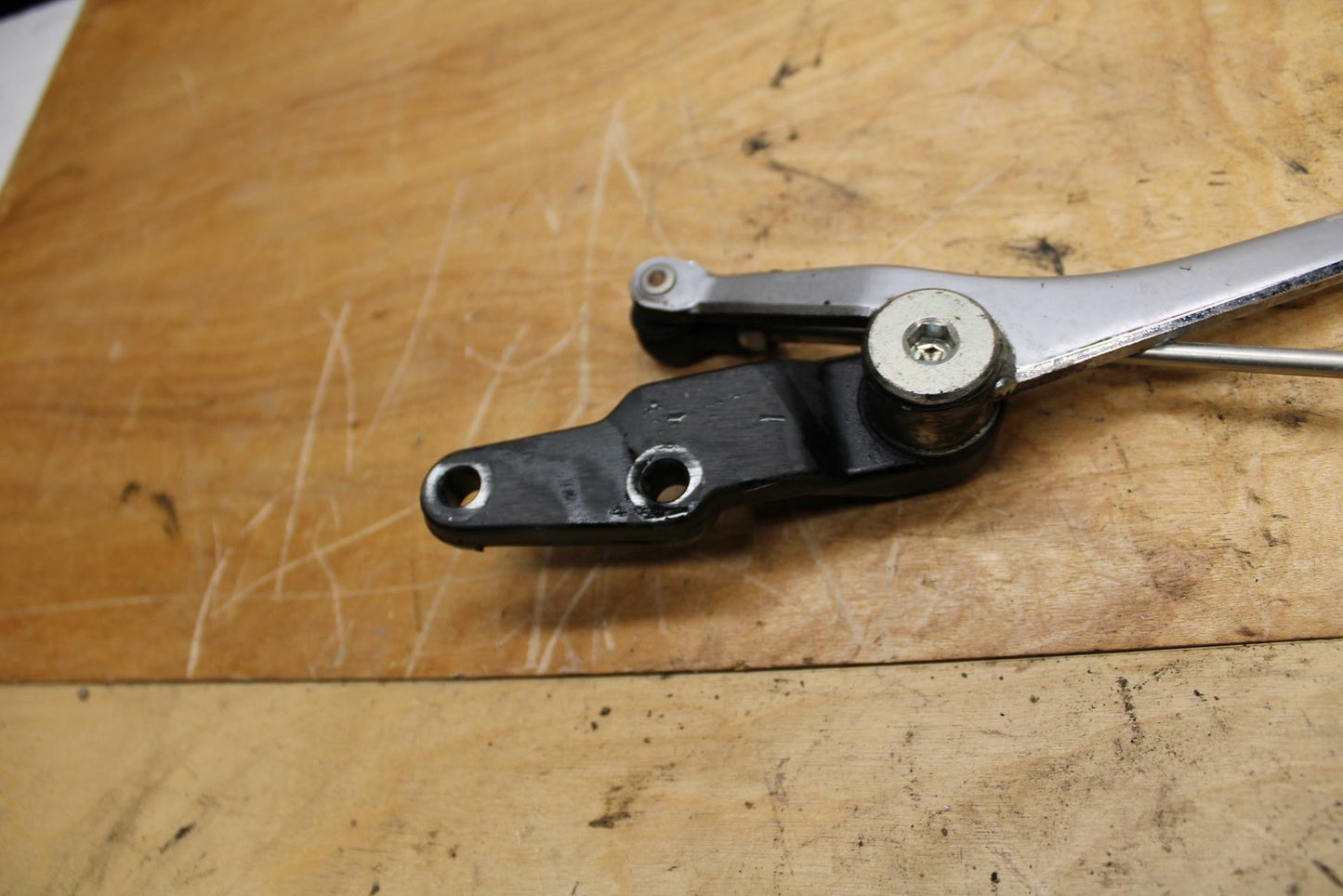 07-12 SUZUKI BANDIT 650S SHIFTER PEDAL BB328