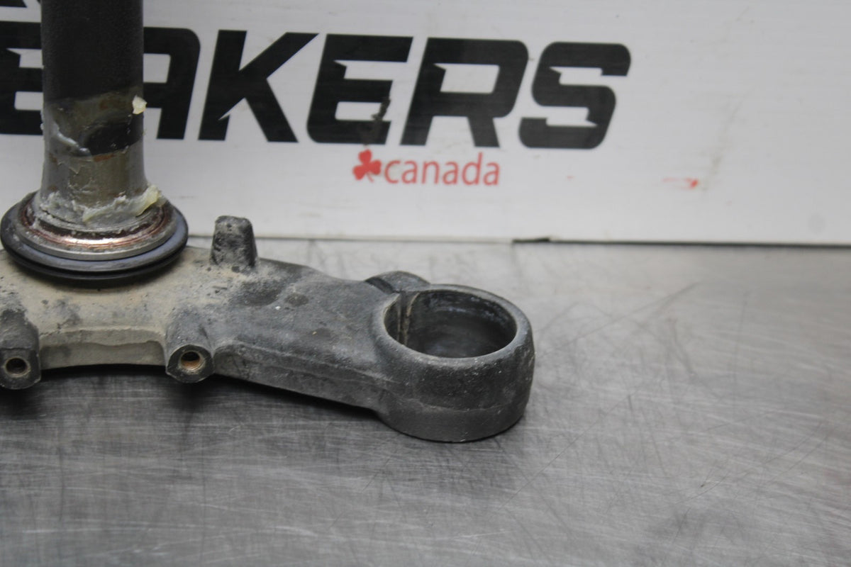 96 KAWASAKI NINJA 500 EX500A FRONT FORKS CLAMP LOWER TRIPLE TREE STEM BB768