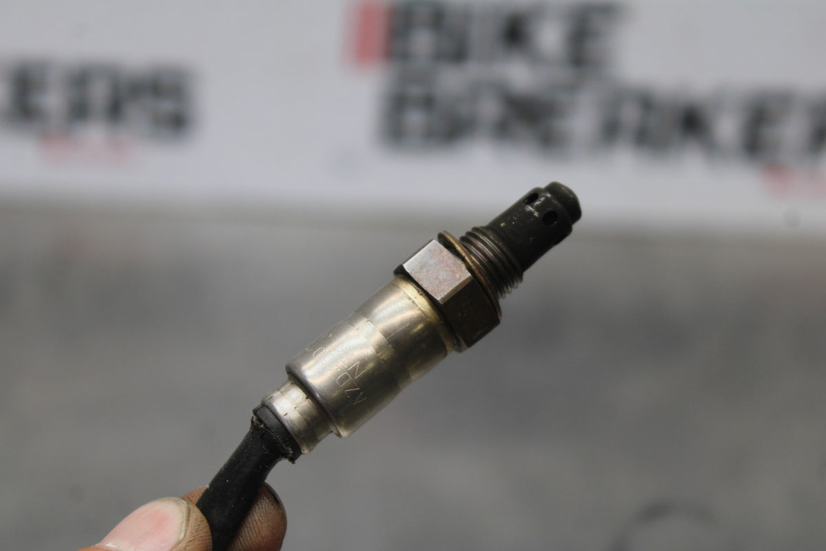 23-26 KAWASAKI NINJA ZX4RR OXYGEN O2 EXHAUST GAS LAMBDA SENSOR BB898
