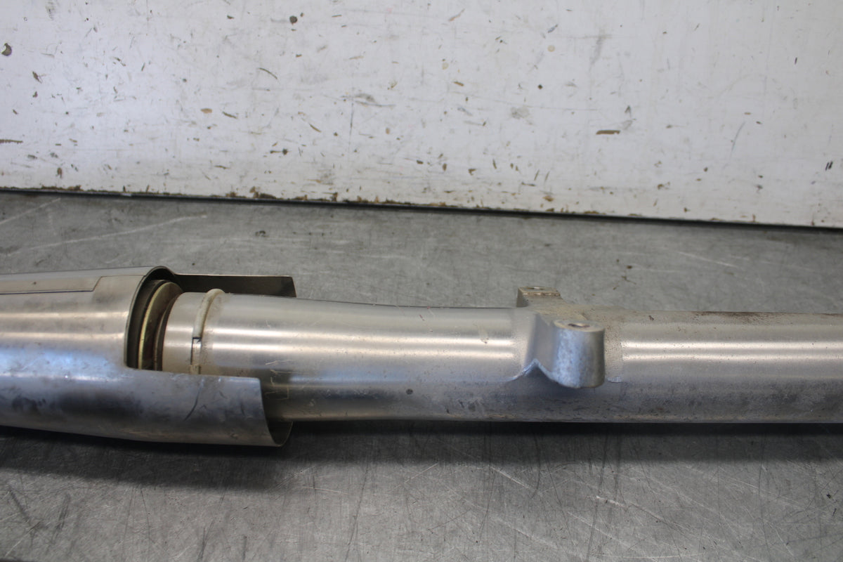 05-06 YAMAHA ROYAL STAR FRONT FORKS SHOCK SUSPENSION SET PAIR BB697