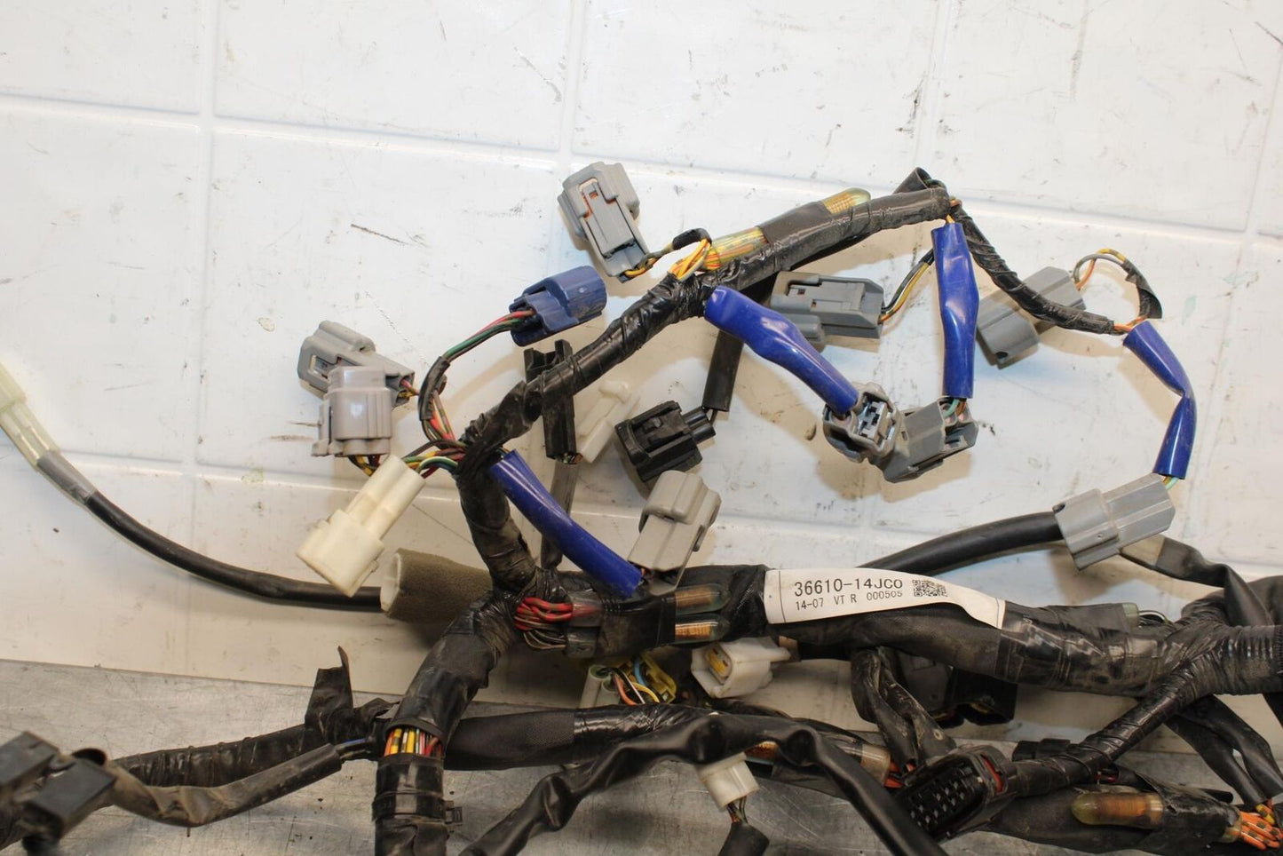 2015 Suzuki GSXR750 MAIN ENGINE WIRING HARNESS MOTOR WIRE 36610-14JC0 BB595