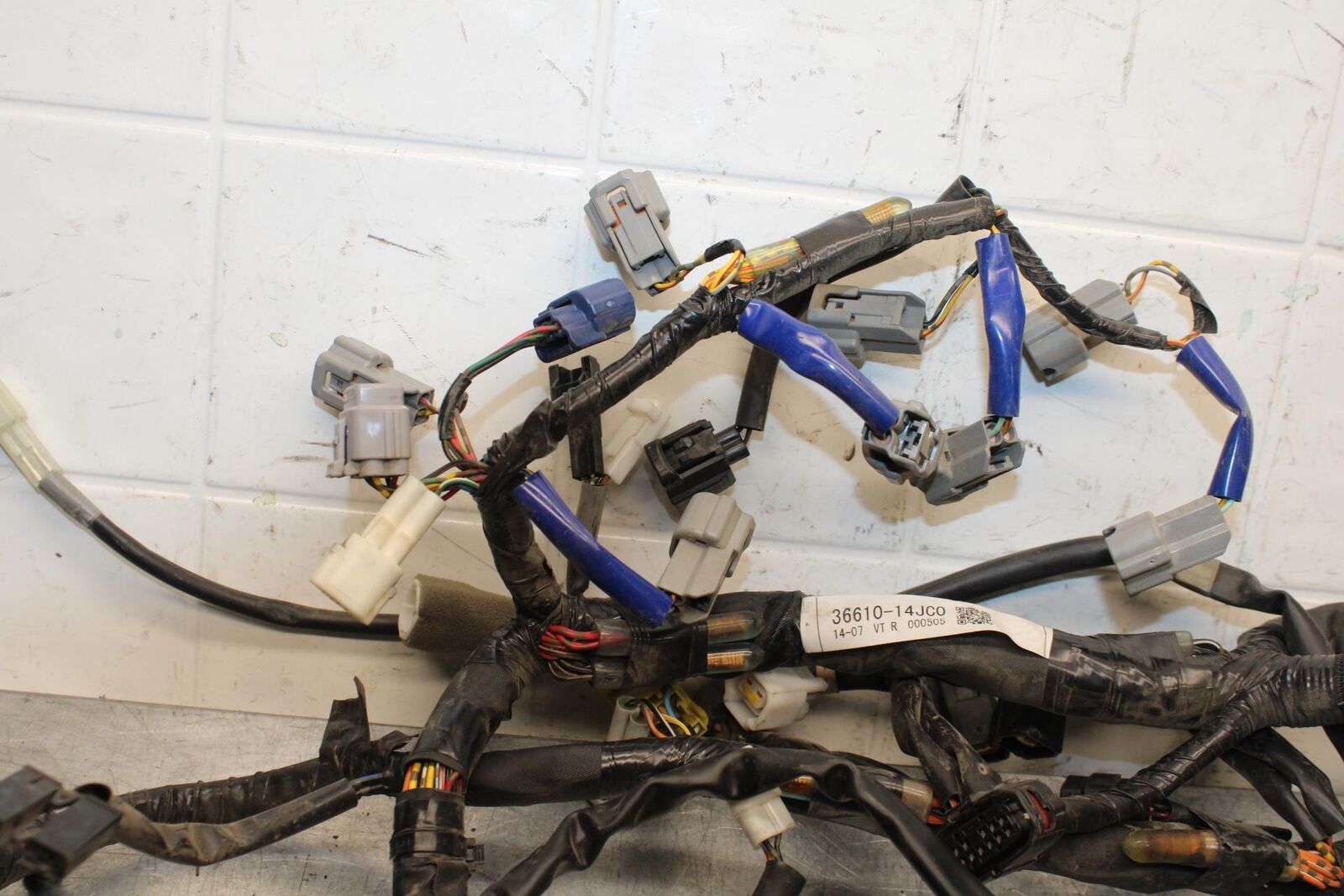 2015 Suzuki GSXR750 MAIN ENGINE WIRING HARNESS MOTOR WIRE 36610-14JC0 BB595
