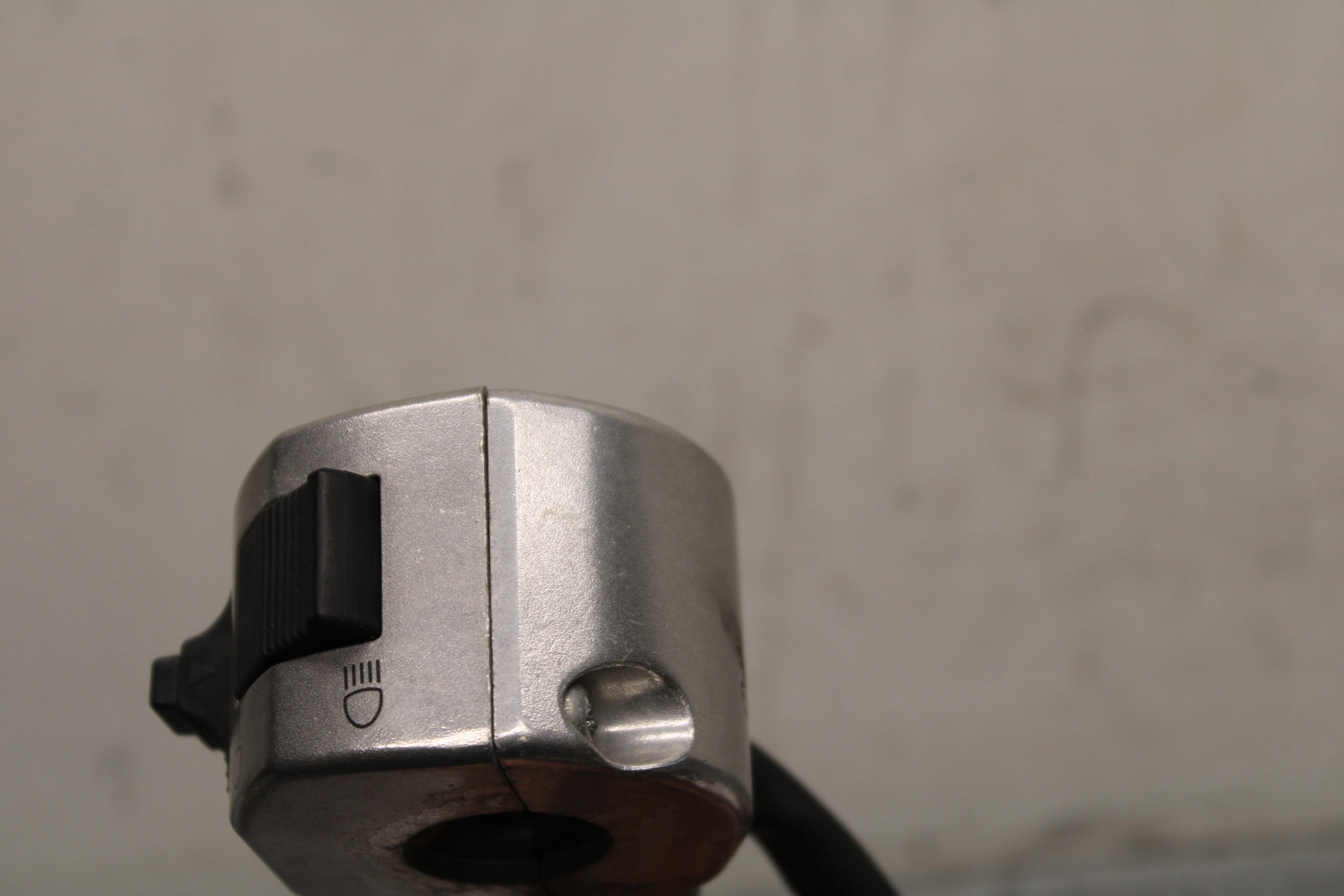 00 SUZUKI INTRUDER 1500 VL1500 LEFT HANDLE HORN SIGNALS SWITCH BB761 