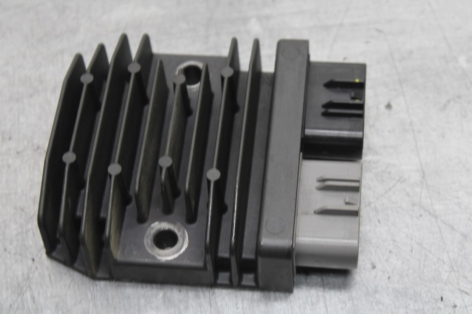 2014 Honda CB500F ABS RECTIFIER VOLTAGE REGULATOR BB102