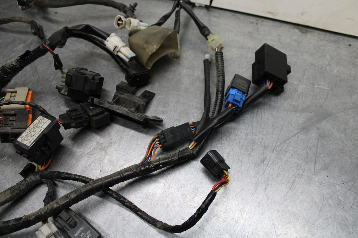 08-10 SUZUKI GSXR 600 MAIN ENGINE WIRING HARNESS MOTOR WIRE LOOM BB753