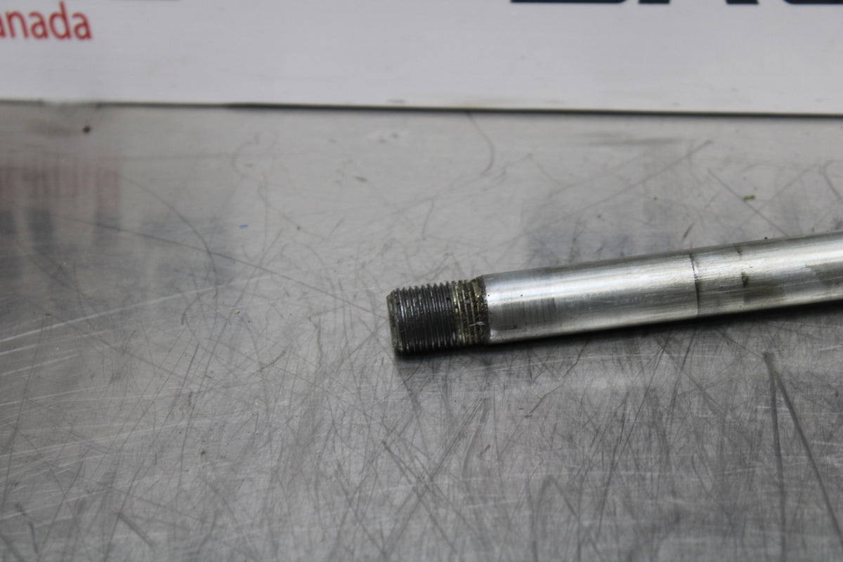 03 SUZUKI SV650S FRONT WHEEL RIM AXLE PIVOT BOLT BB167