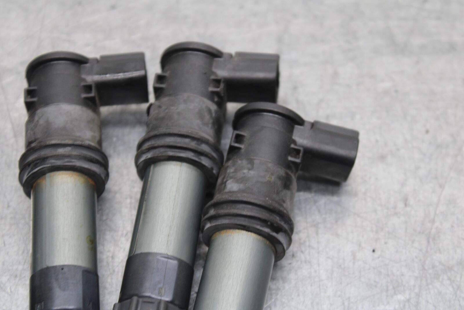2011 Suzuki GSXR1000 IGNITION COILS COIL SPARK PLUG CAPS 33410-47H00 BB96