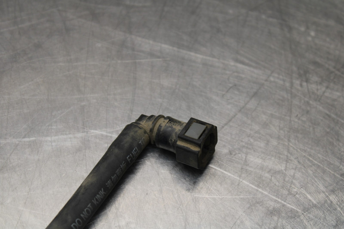 08-09 YAMAHA YZF R6S FUEL HOSE GAS LINE TUBE PIPE BB796