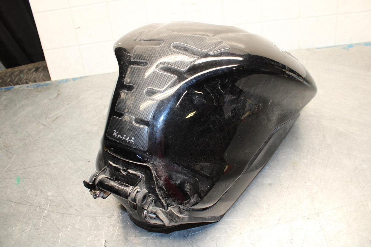17-21 TRIUMPH STREET TRIPPLE R ABS GAS TANK FUEL CELL PETROL RESERVOIR bb452