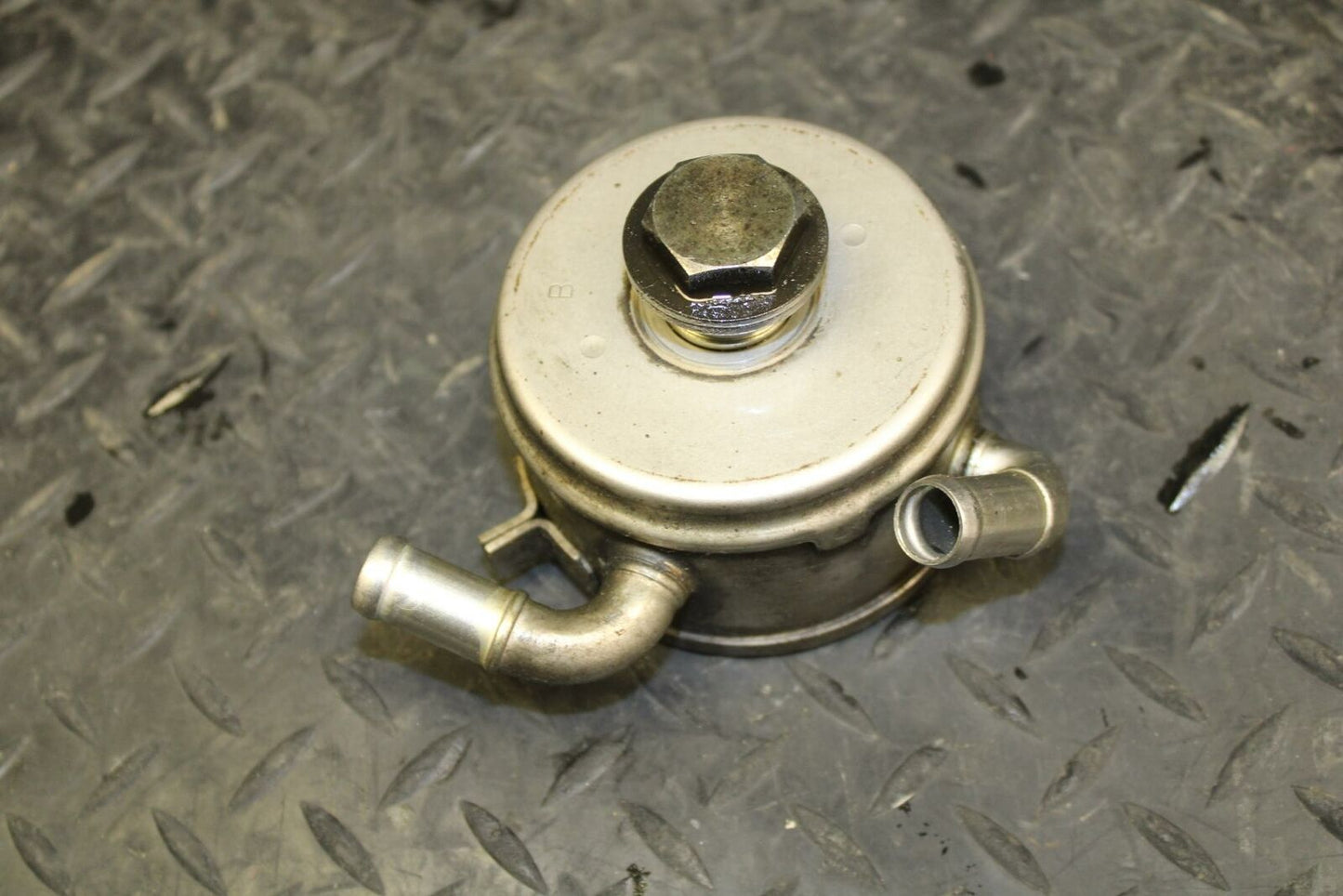 07 YAMAHA YZF R1 ENGINE MOTOR OIL COOLER  BB191 A
