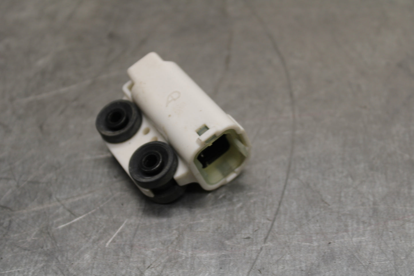 19-24 YAMAHA R3 TIP OVER BANK ANGLE CRASH SENSOR SWITCH  BB736