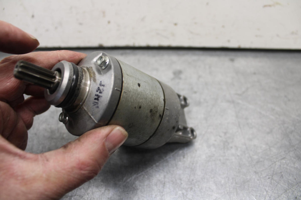 08-10 SUZUKI GSXR 600 750 ENGINE STARTING STARTER MOTOR -DC 12V BB101
