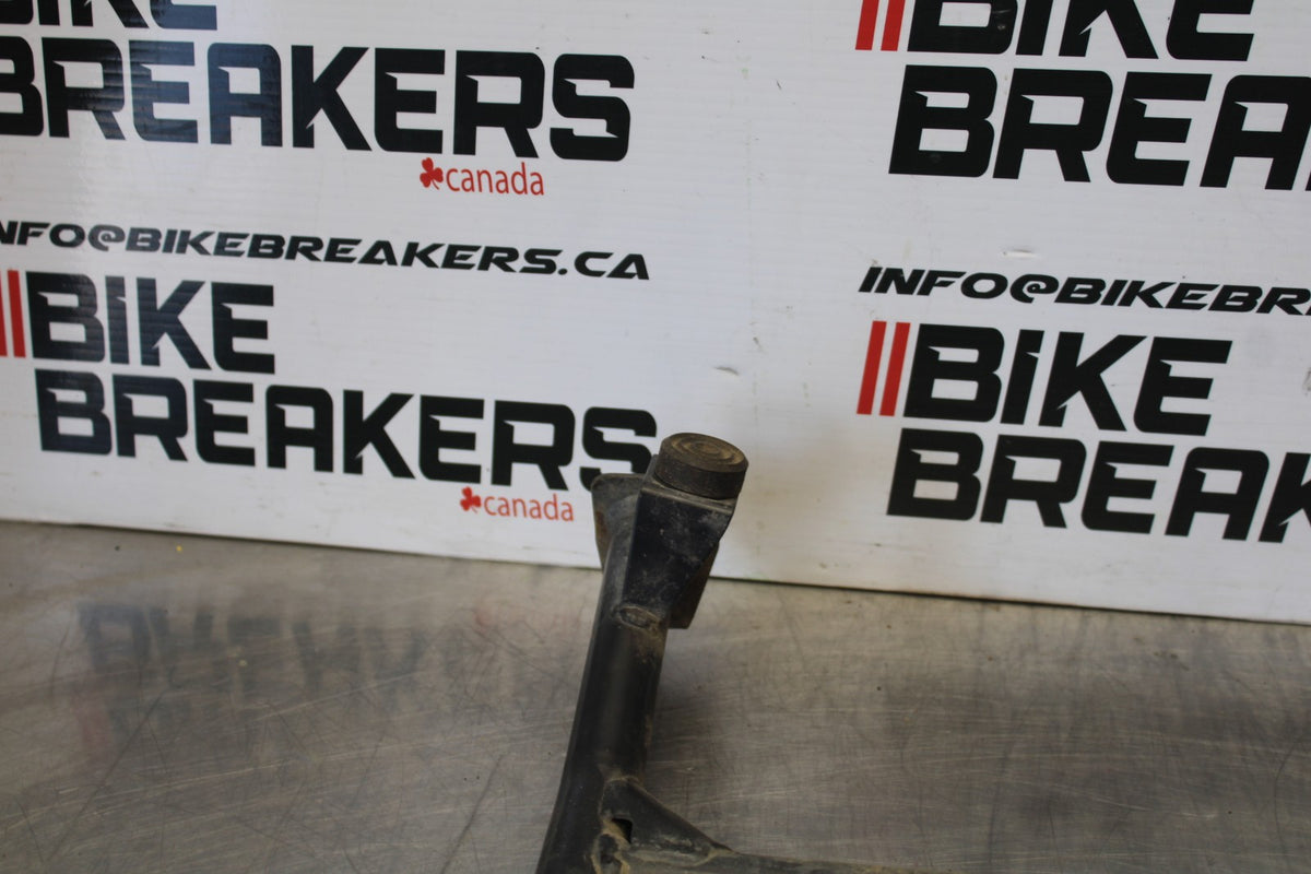 15 TRIUMPH TIGER 800 CENTER MAIN STAND BB873