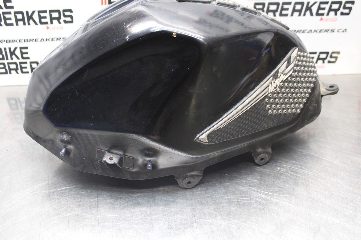 18-23 KAWASAKI NINJA 400 EX400 ABS GAS TANK FUEL CELL PETROL RESERVOIR BB795