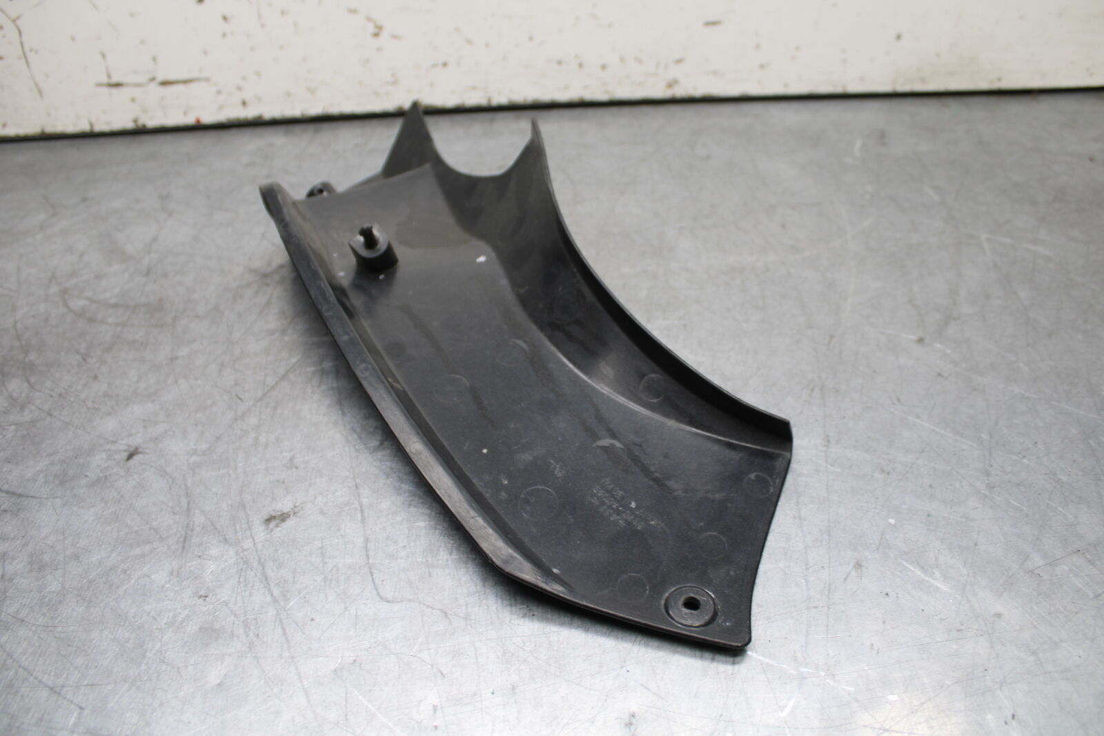 12-17 KAWASAKI ER-6N Z650 RIGHT DUCT COVER BB709