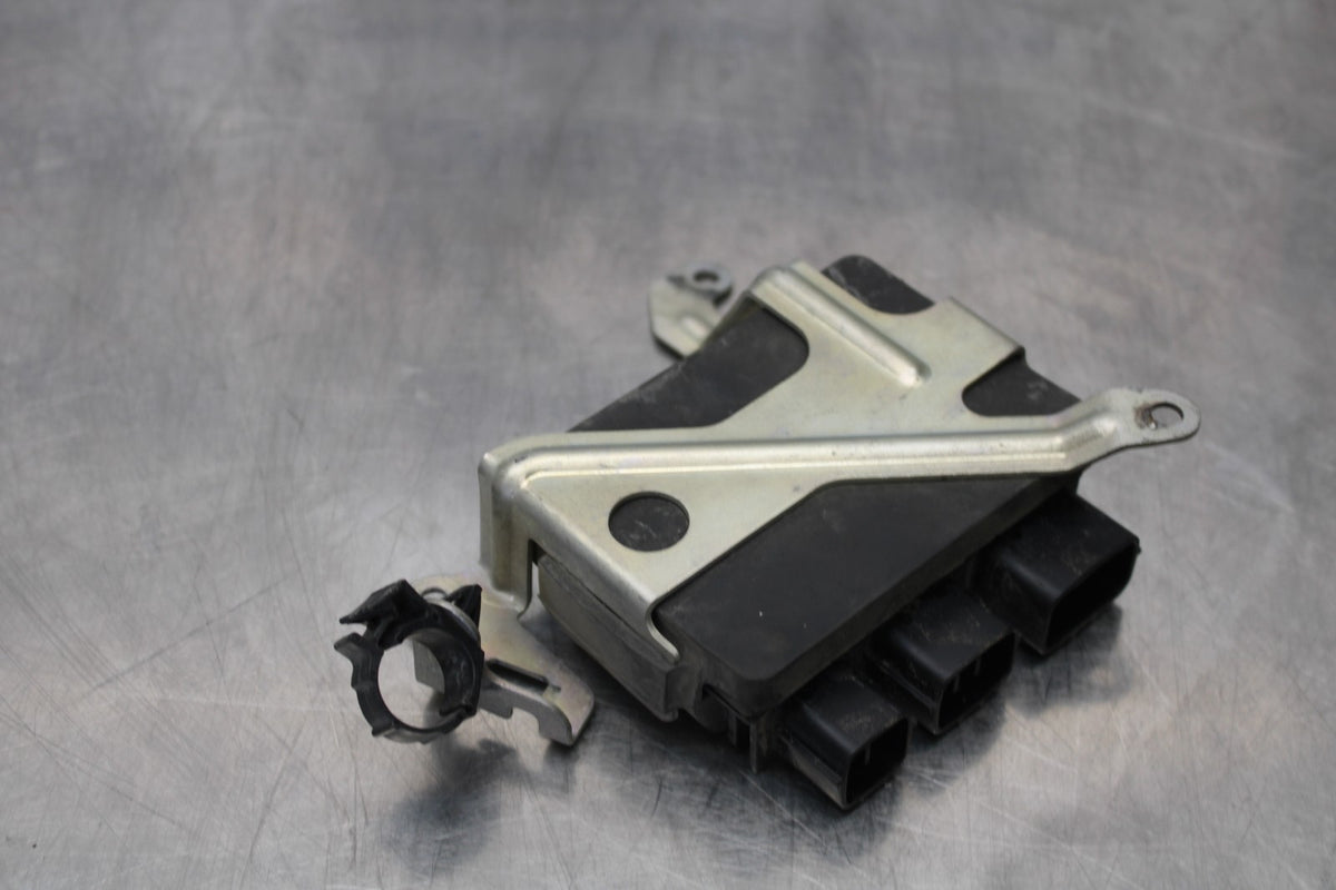 2007 Kawasaki Ninja ZX6R ZX600P RELAY ASSEMBLY FUSE BOX BB175