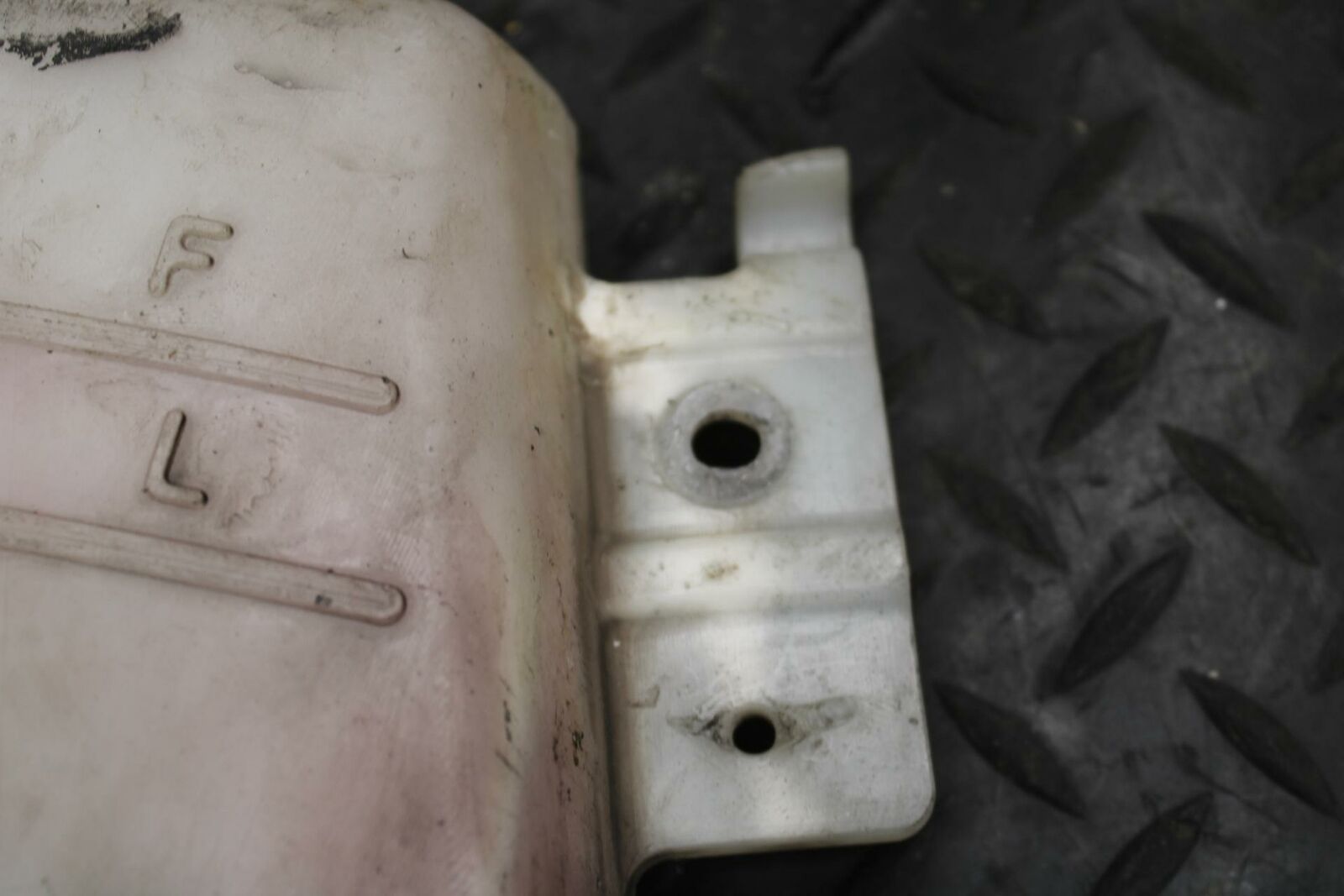 08-09 SUZUKI GSXR600 COOLANT WATER TANK RESERVOIR BOTTLE BB226