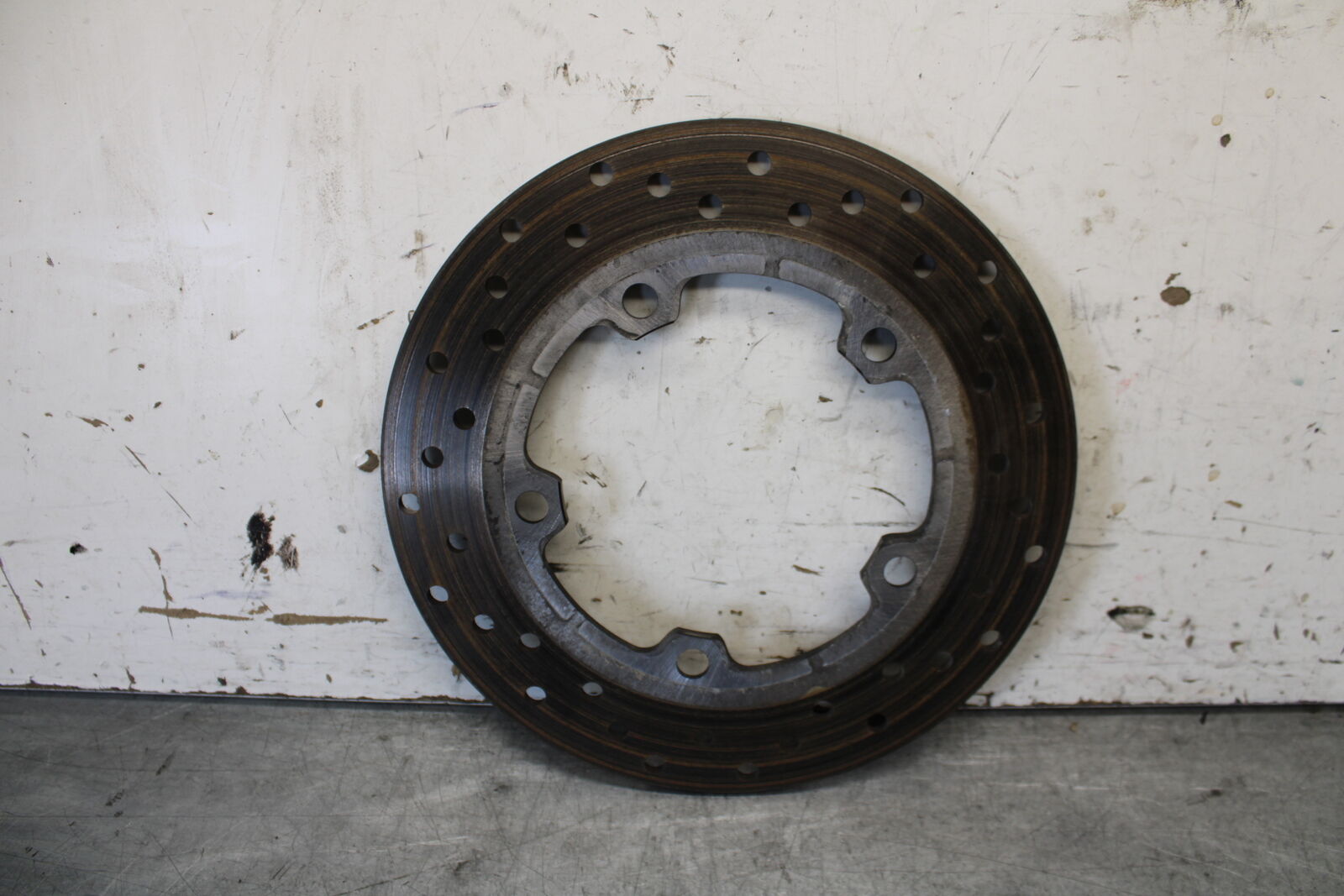 08-16 YAMAHA YZF R6 REAR ROTOR BACK BRAKE DISC 5SL-2582W-00-00 BB665