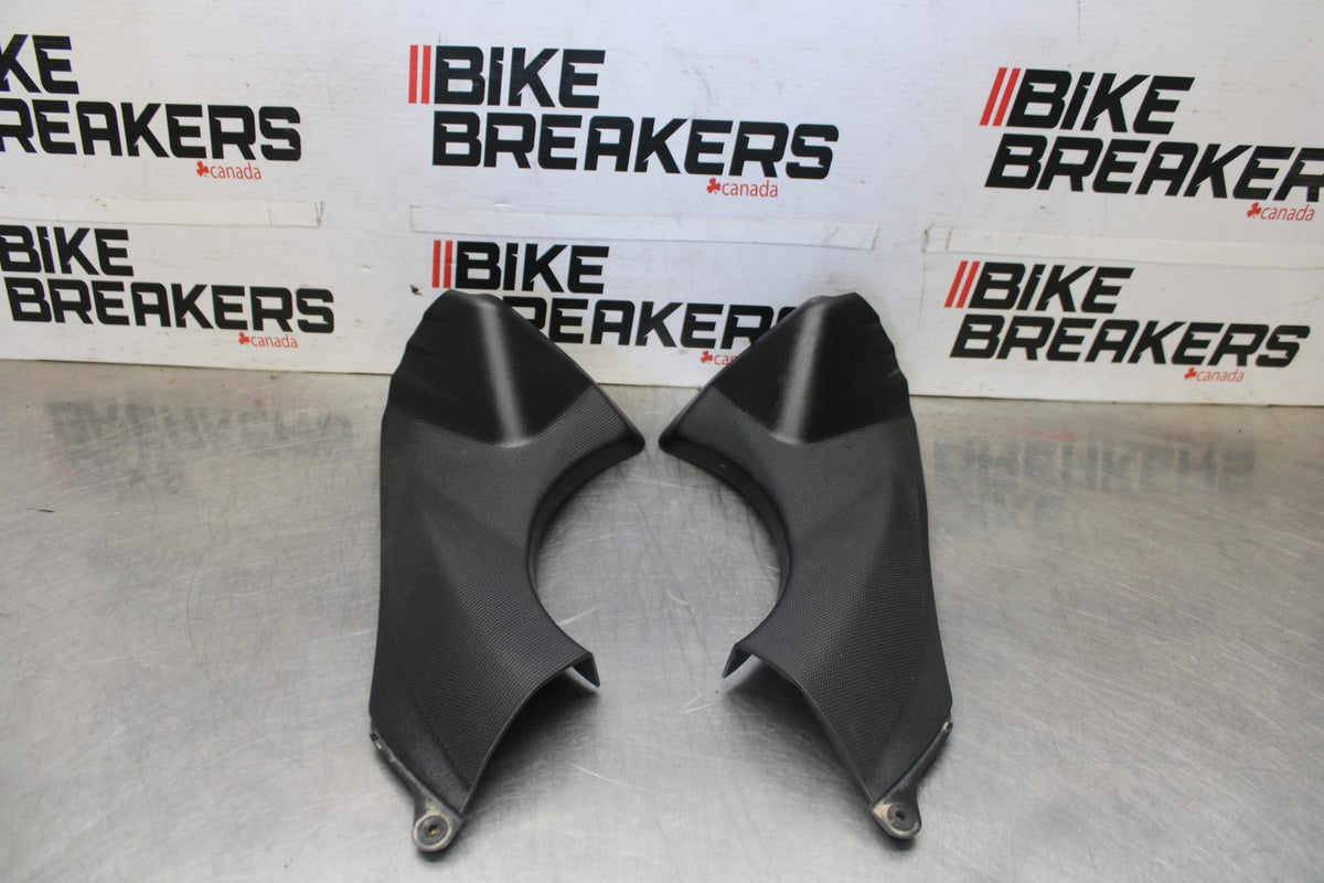 07-08 KAWASAKI NINJA ZX6R RIGHT LEFT FRONT INNER COVERS PANELS COWLS BB937