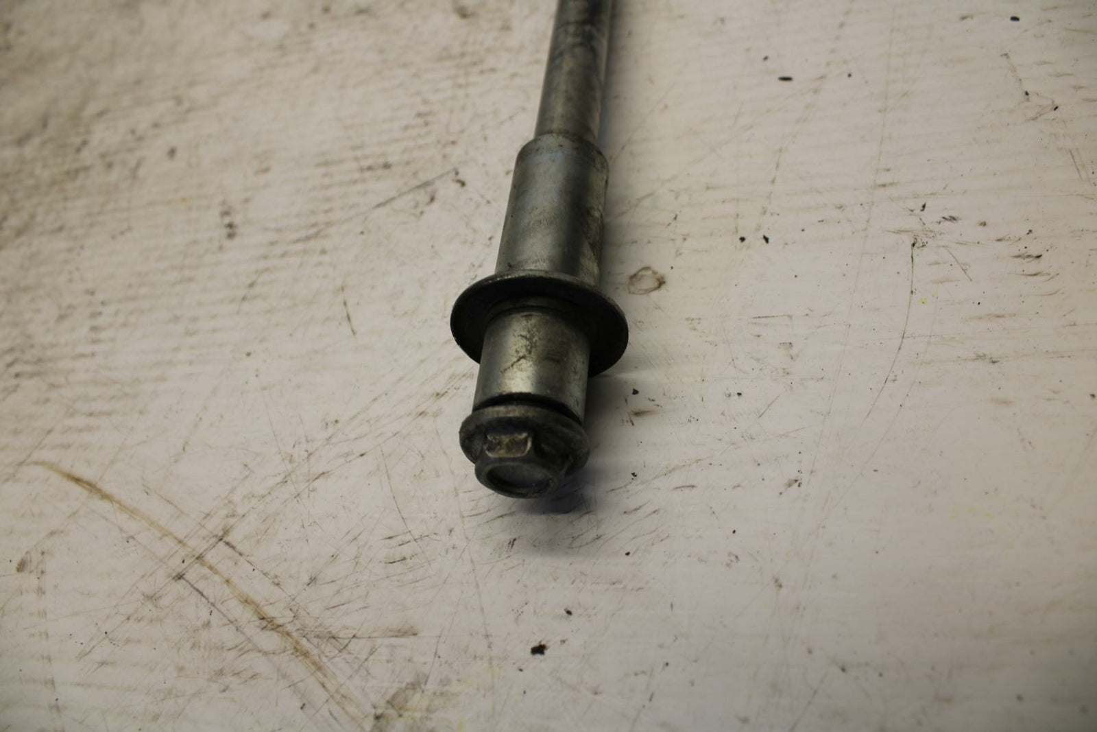 99-02 SUZUKI SV650S FRONT WHEEL RIM AXLE PIVOT BOLT BB299
