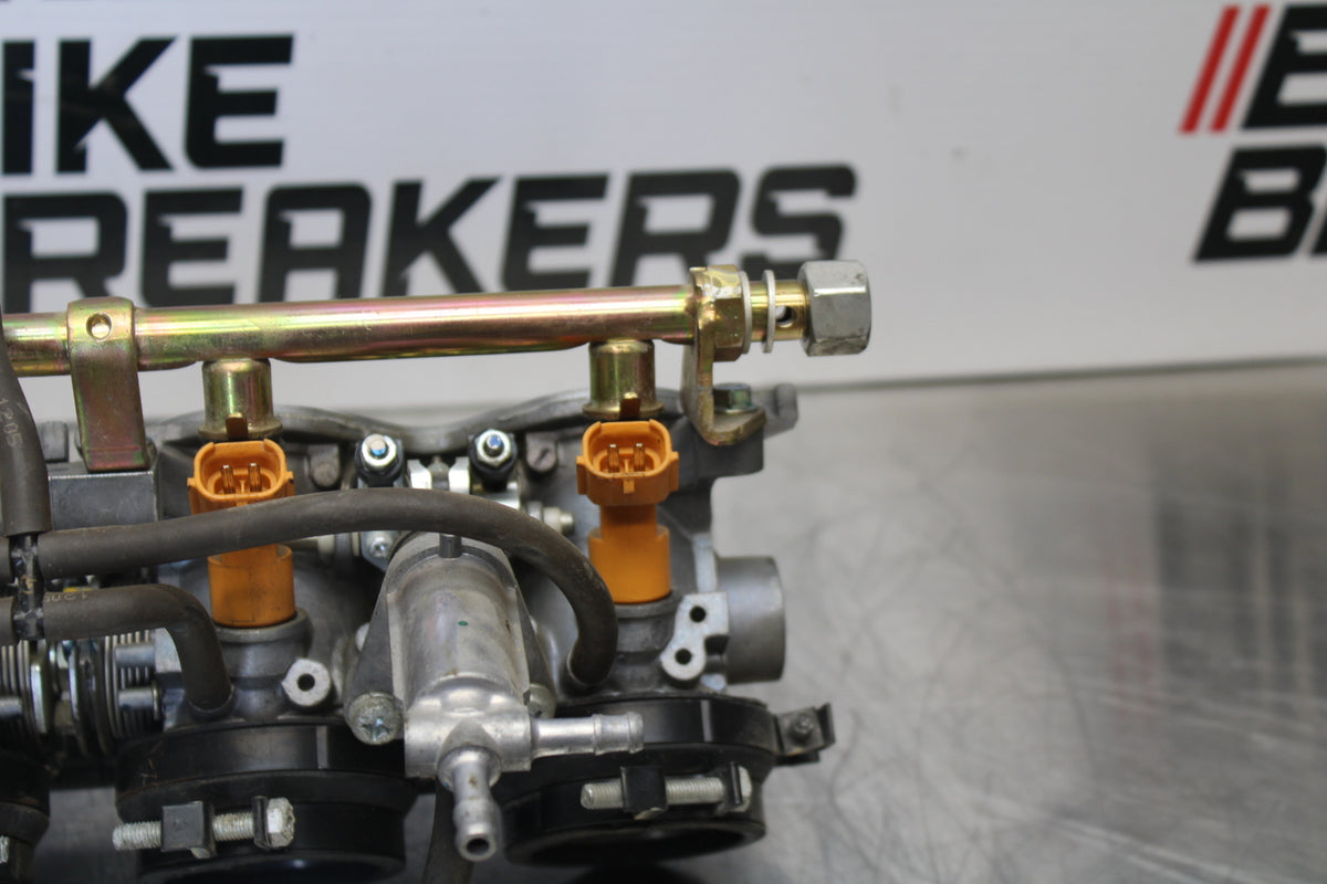 05-06 HONDA CBR600RR MAIN FUEL INJECTORS / THROTTLE BODIES BB159