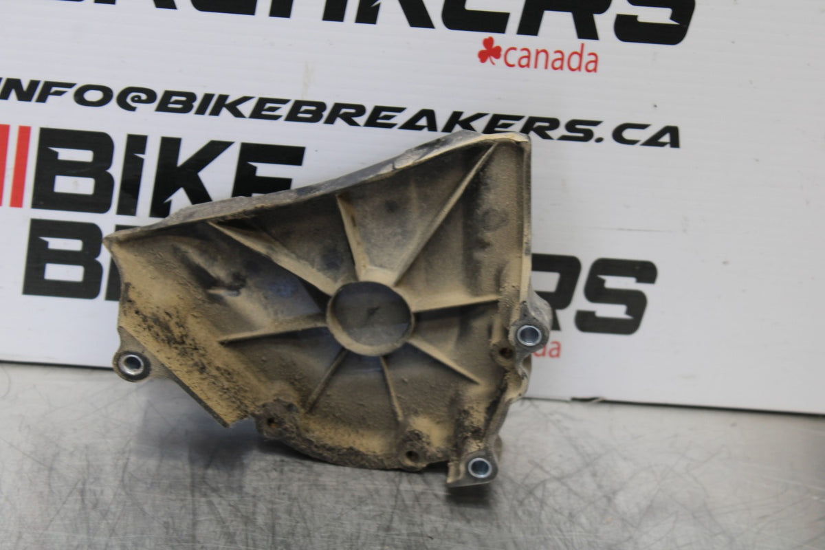 24-25 KAWASAKI NINJA ZX4R ENGINE SPROCKET COVER BB174