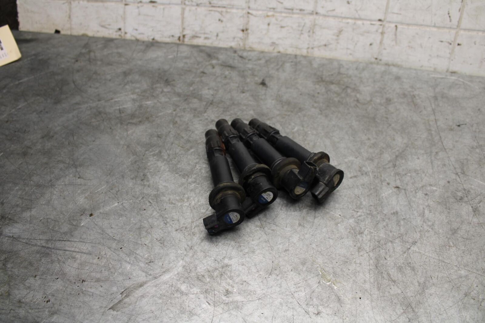 06-07 SUZUKI GSXR750 IGNITION COILS COIL SPARK PLUG CAPS 33410-02H00 BB543