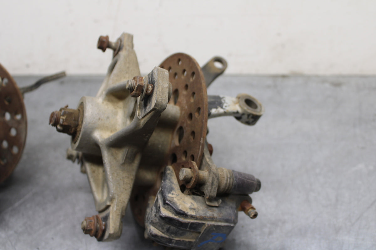 85-86 SUZUKI QUADRACER 250 FRONT WHEEL RIGHT LEFT HUBS HUB SET BB126