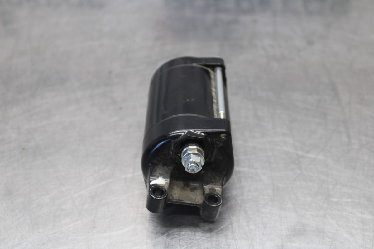 25 KAWASAKI Z900 ENGINE STARTING STARTER MOTOR -DC 12V BB928