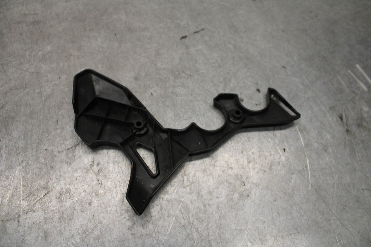 18-23 KAWASAKI NINJA 400 RIGHT LOWER FRAME COVER FAIRING COWL BB660