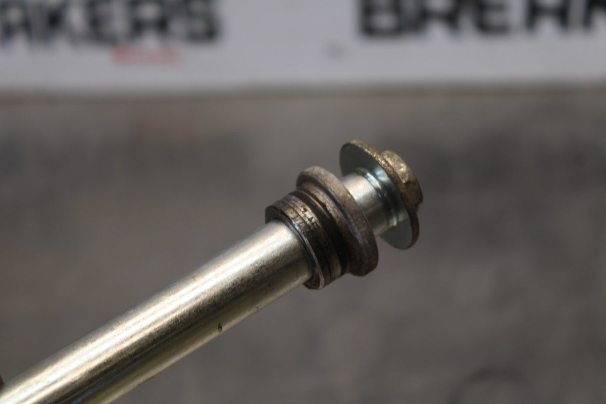 24-25 KAWASAKI NINJA 500 ABS FRONT WHEEL RIM AXLE PIVOT BOLT BB899