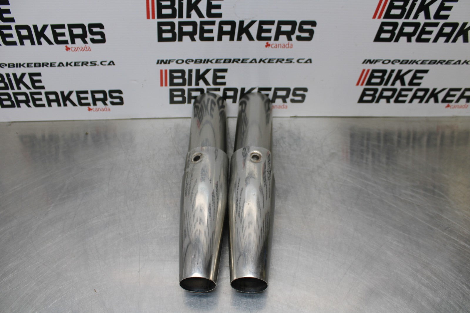 08 KAWASAKI VULCAN 900 FRONT FORK COVER GUARD SHIELD COWL SET KIT BB184