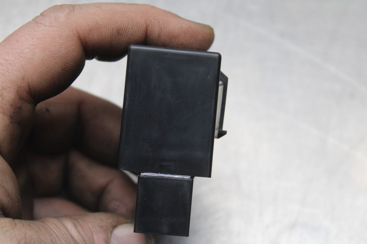 22-25 YAMAHA YZF R7 RELAY ASSEMBLY FUSE BOX BB850